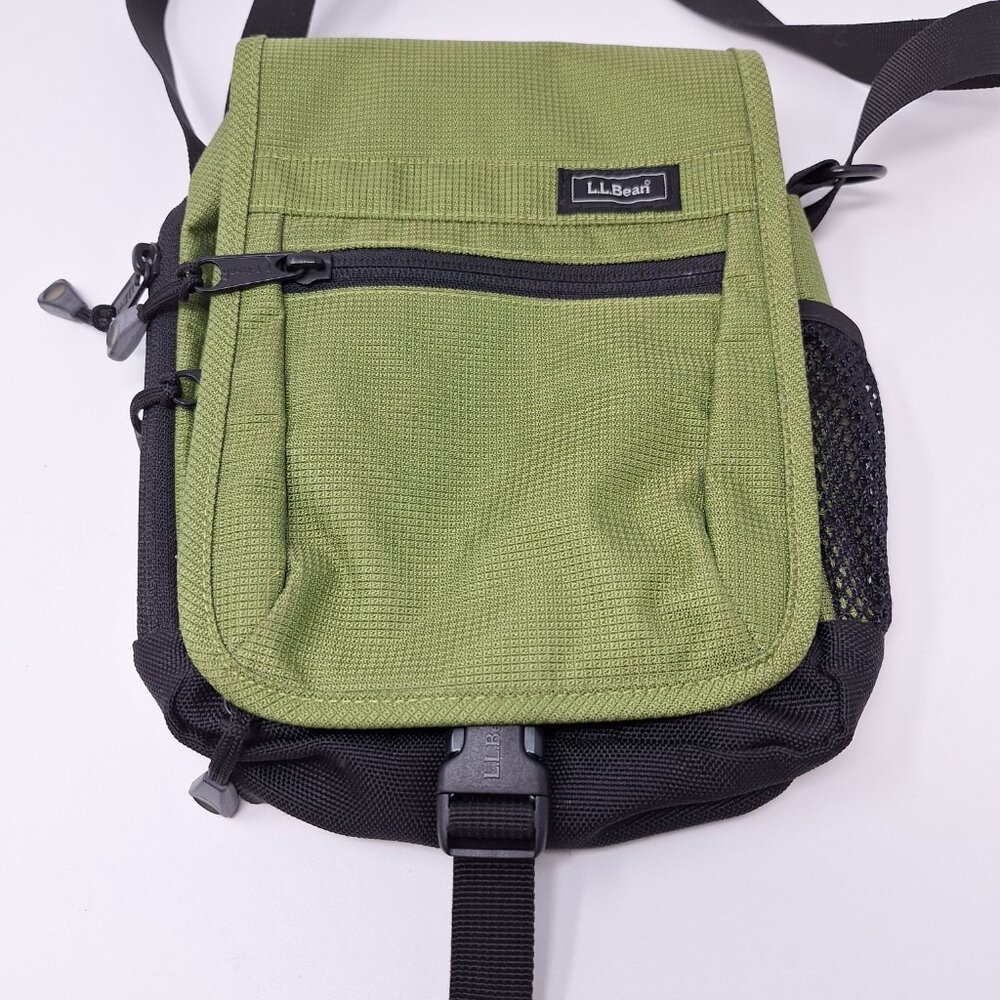 L.L. Bean Nylon Outdoor Shoulder Bag Women Unisex Top Handle Shoulder
